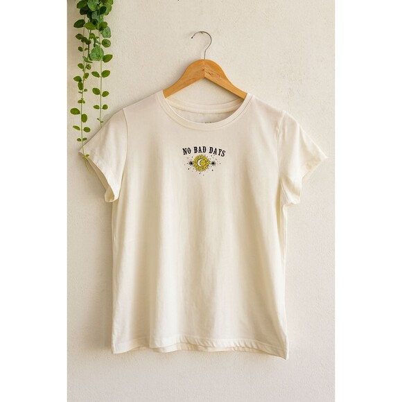 The Vinyl Icons Women’s M Cream Graphic Tee No Bad Days Sun Moon Boho Retro Y2K - Picture 1 of 7